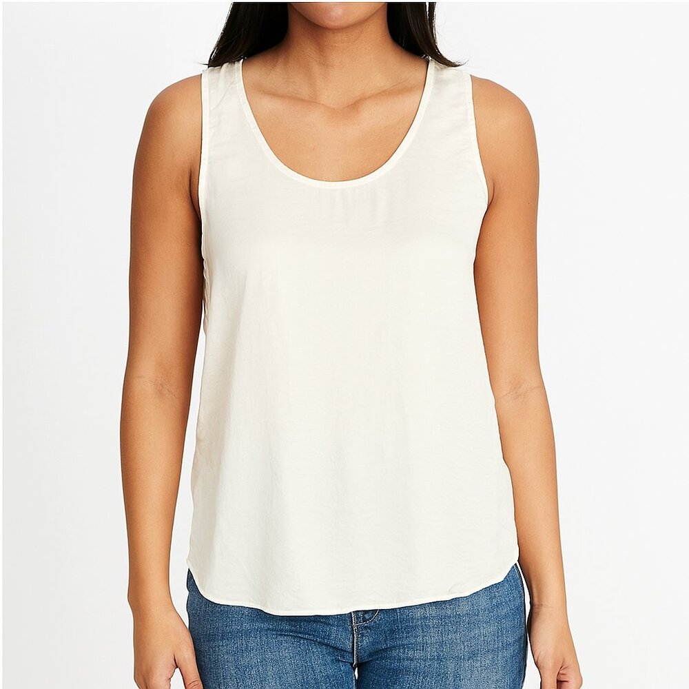 Soma Sensual Cream Tank Top Overlap Back Pajama Top